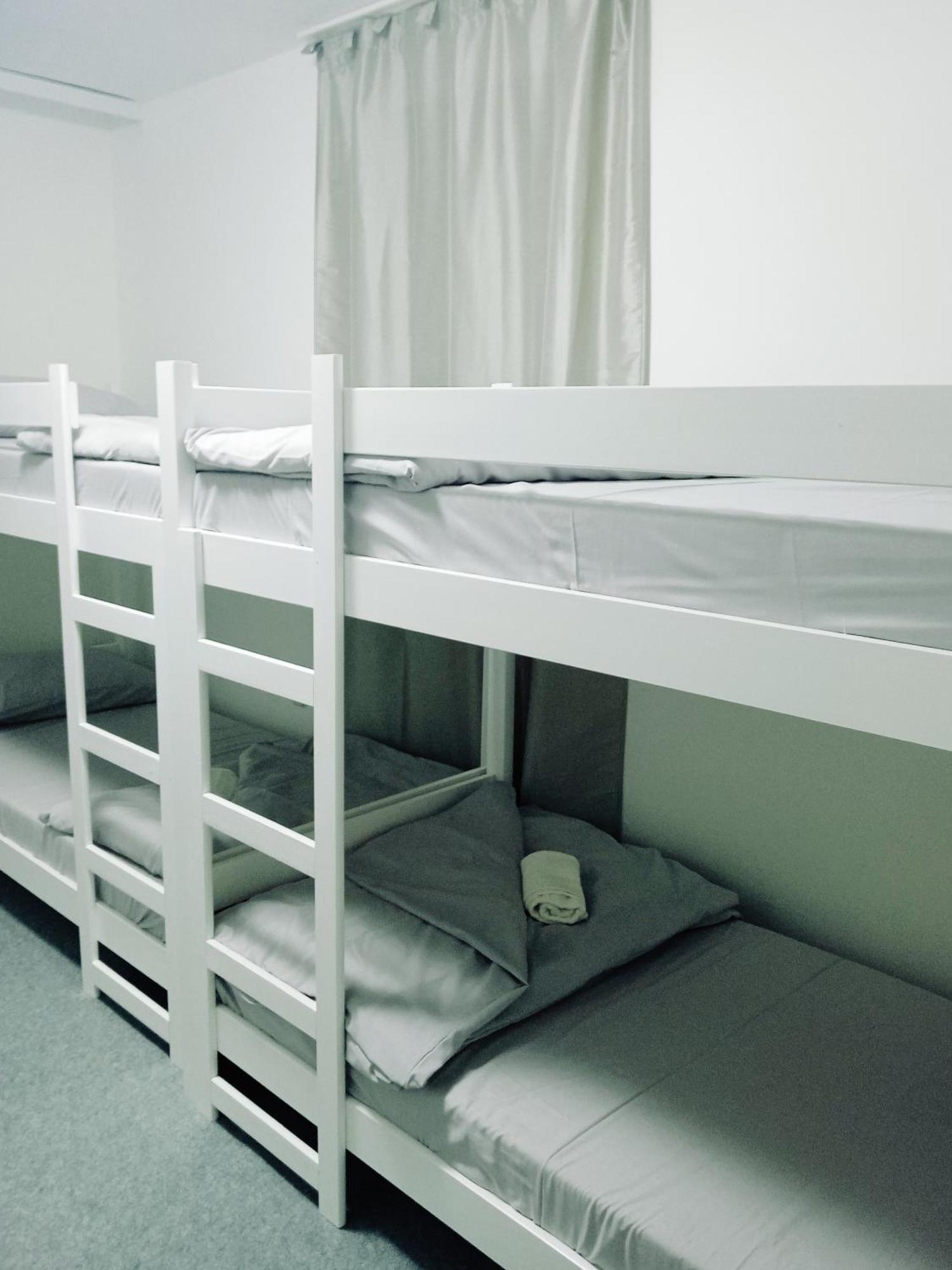 Hostel Center Luxury ซาราเยโว ภายนอก รูปภาพ