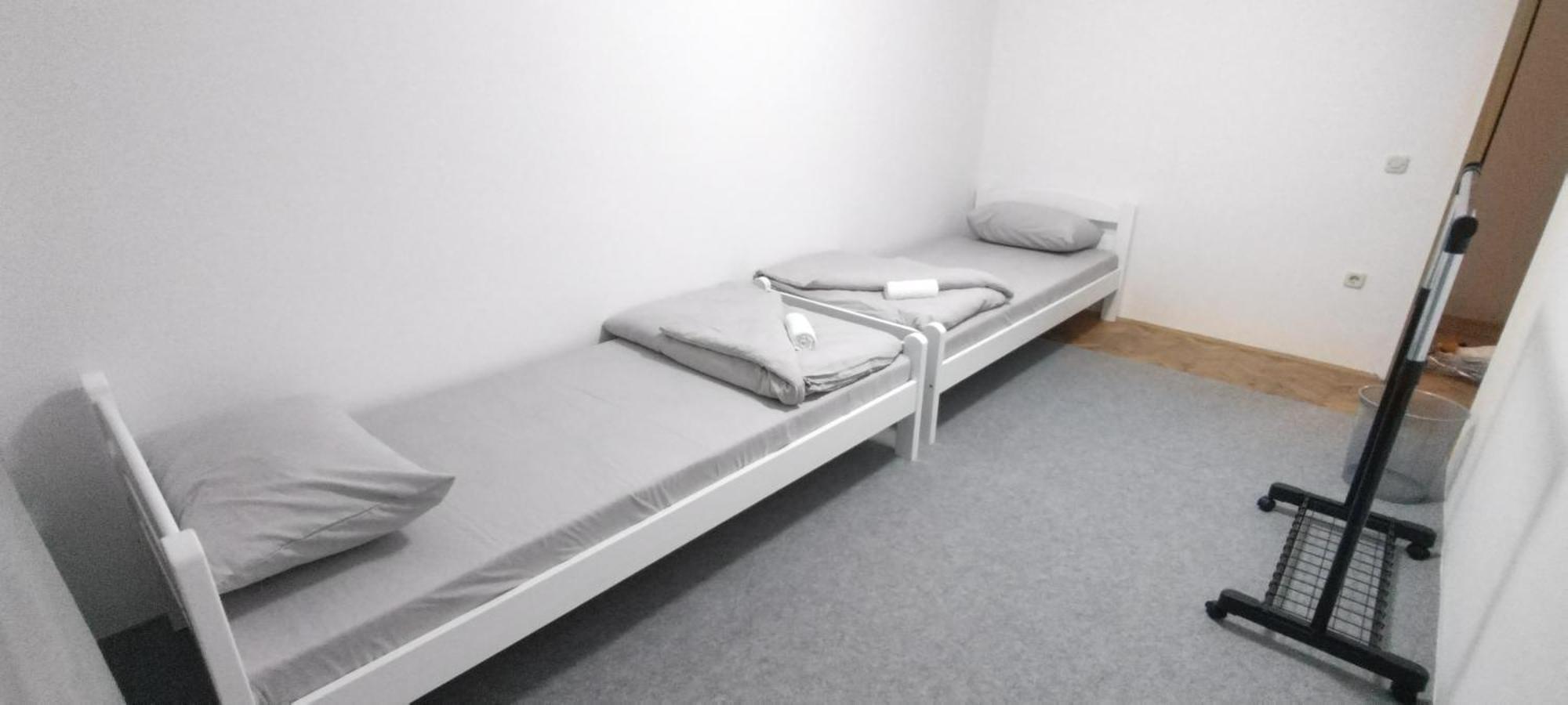 Hostel Center Luxury ซาราเยโว ภายนอก รูปภาพ