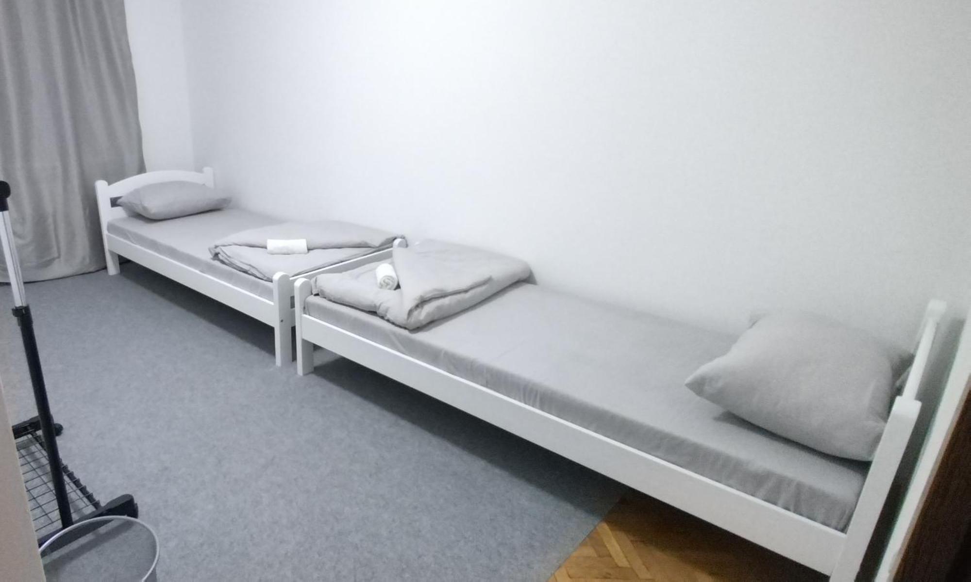 Hostel Center Luxury ซาราเยโว ภายนอก รูปภาพ